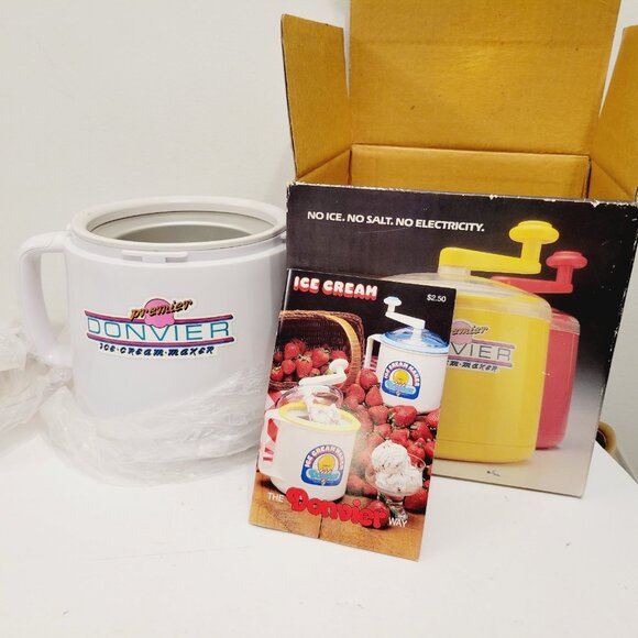 Vtg NOS Donvier Premier Ice Cream Maker WHITE Pint Hand Crank - Picture 1 of 6